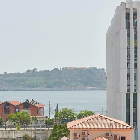 Five Stars Bica Apartment