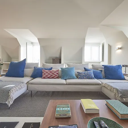 Five Stars Bica アパート *