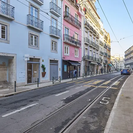 Five Stars Bica アパート