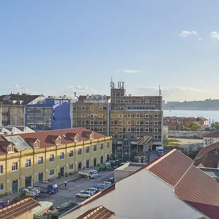 Five Stars Bica Apartamento